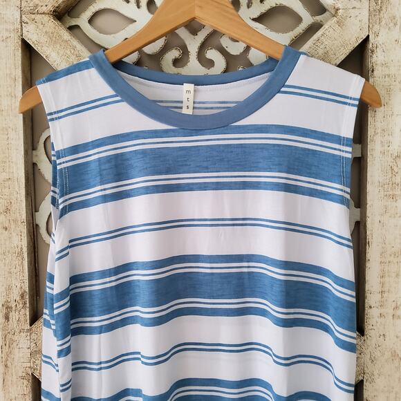 MTS Women's Lightweight Relaxed Fit Tank Top Tunic Blue & White Stripe USA Made - Picture 4 of 6